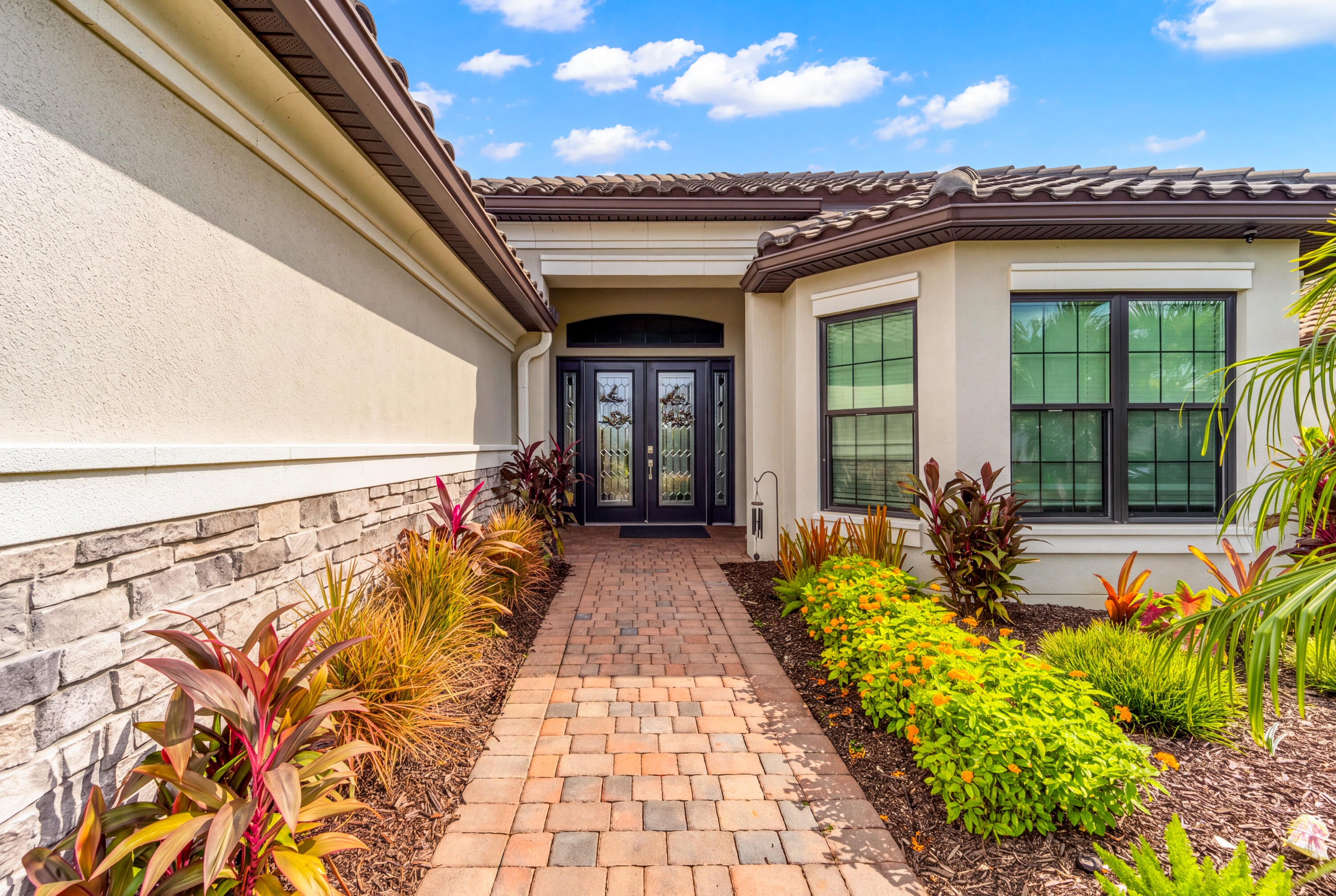 12849 SW Barelli Court