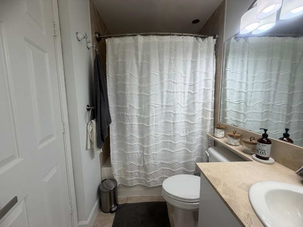 Moorings At Lantana Twnhs - Residential Lease