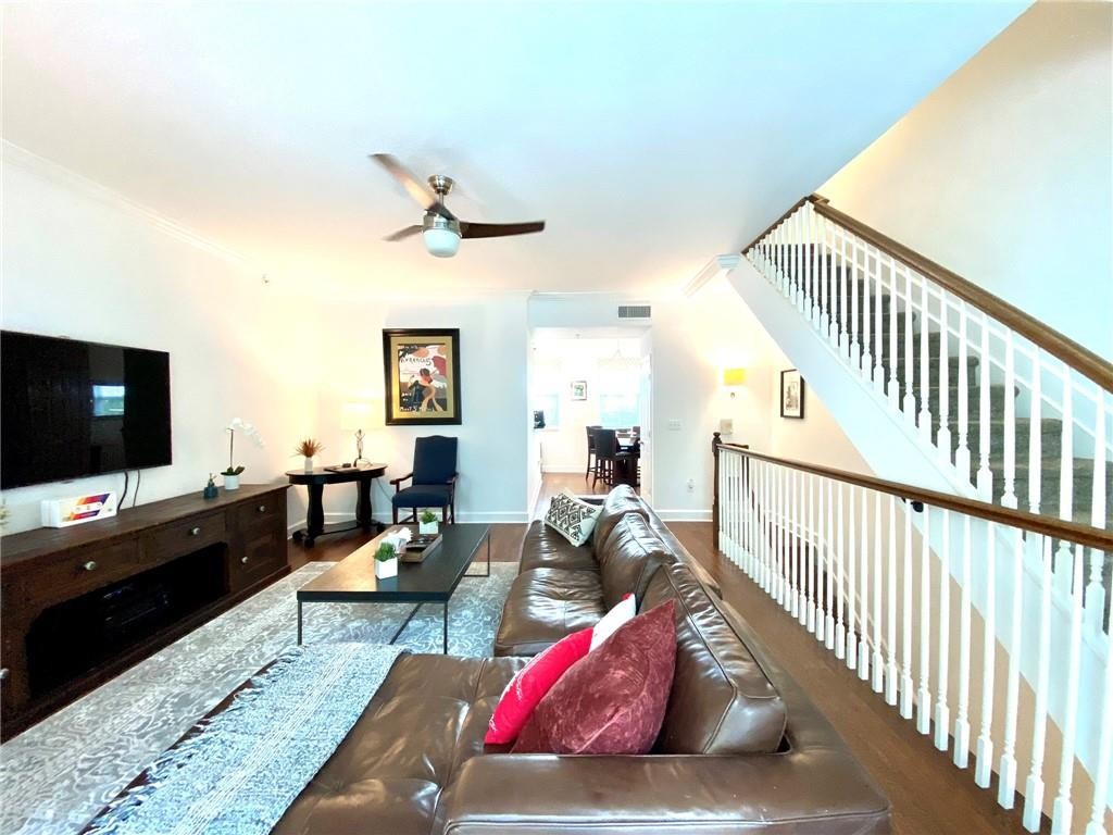 Moorings At Lantana Twnhs - Residential Lease