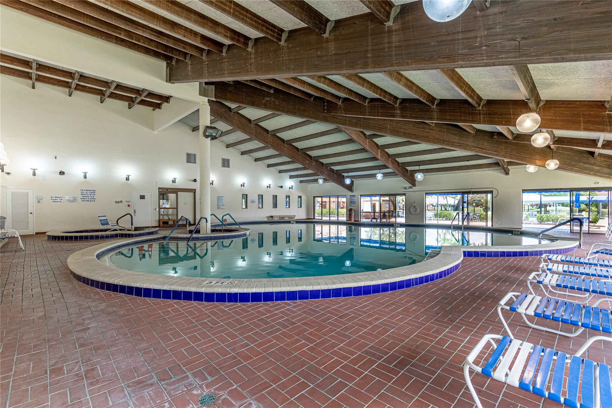 SUNRISE LAKES PHASE 3 - Residential