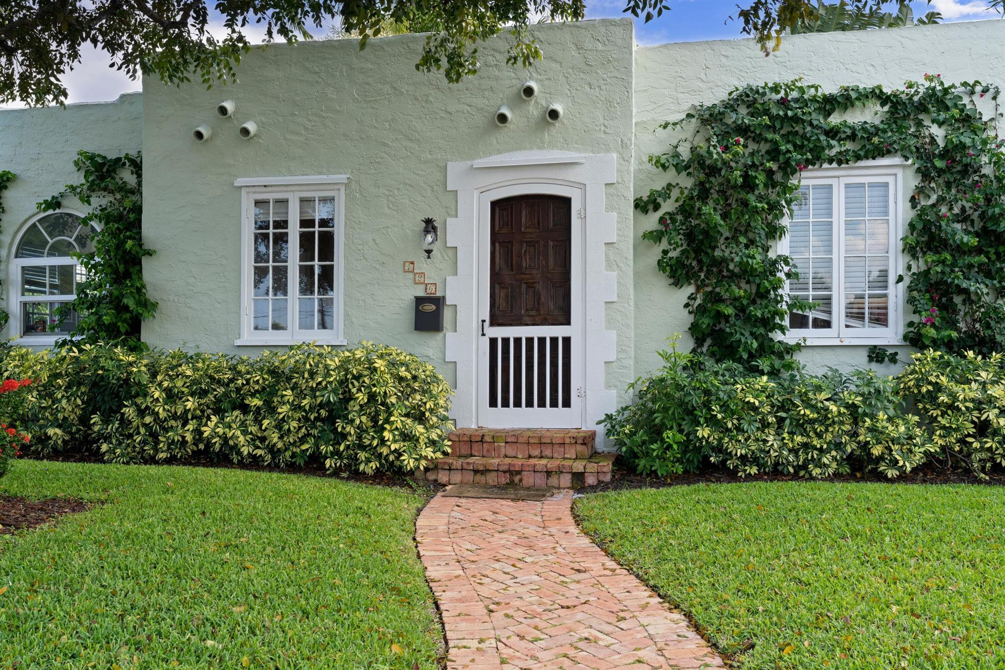 426 Monroe Drive