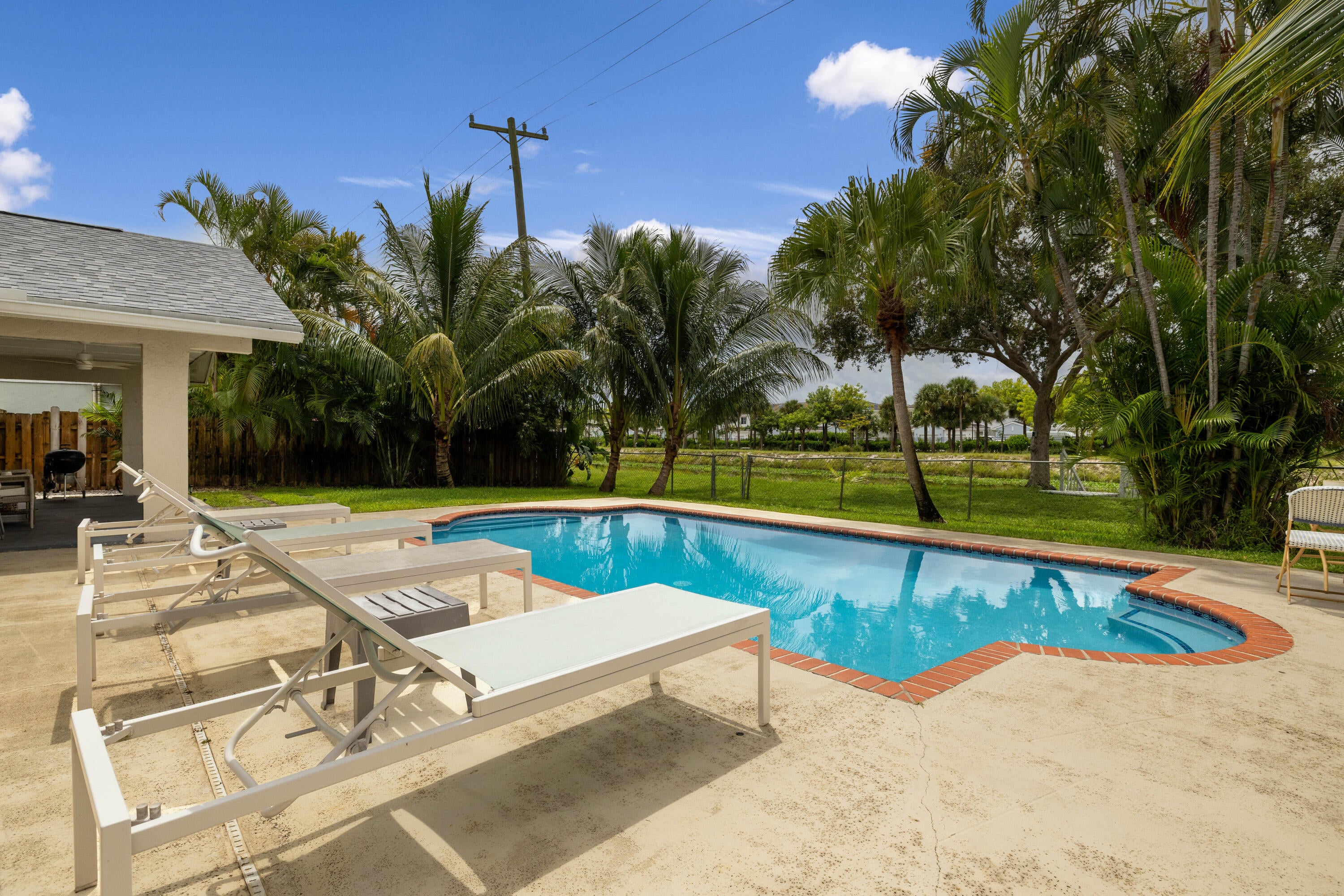 1103 NW 11th Street