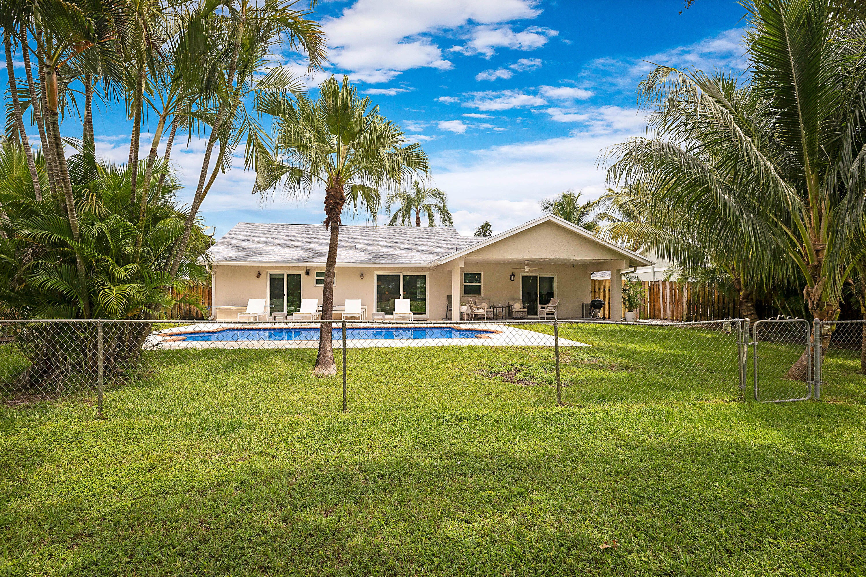 Properties 1103 NW 11th Street
