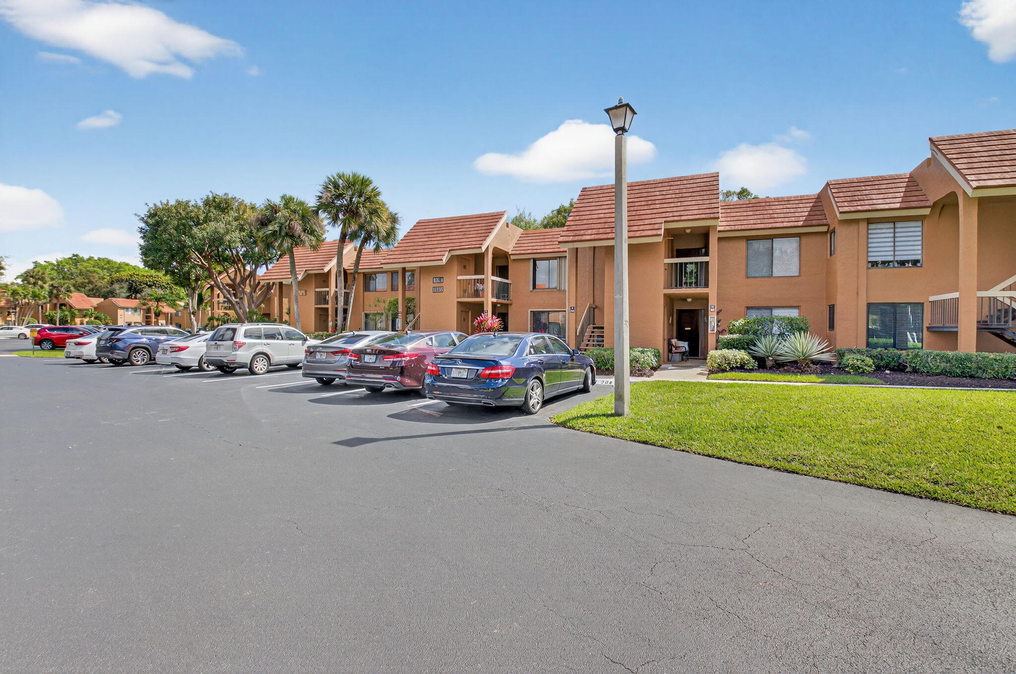 Indian Spring - Green Lakes - Residential