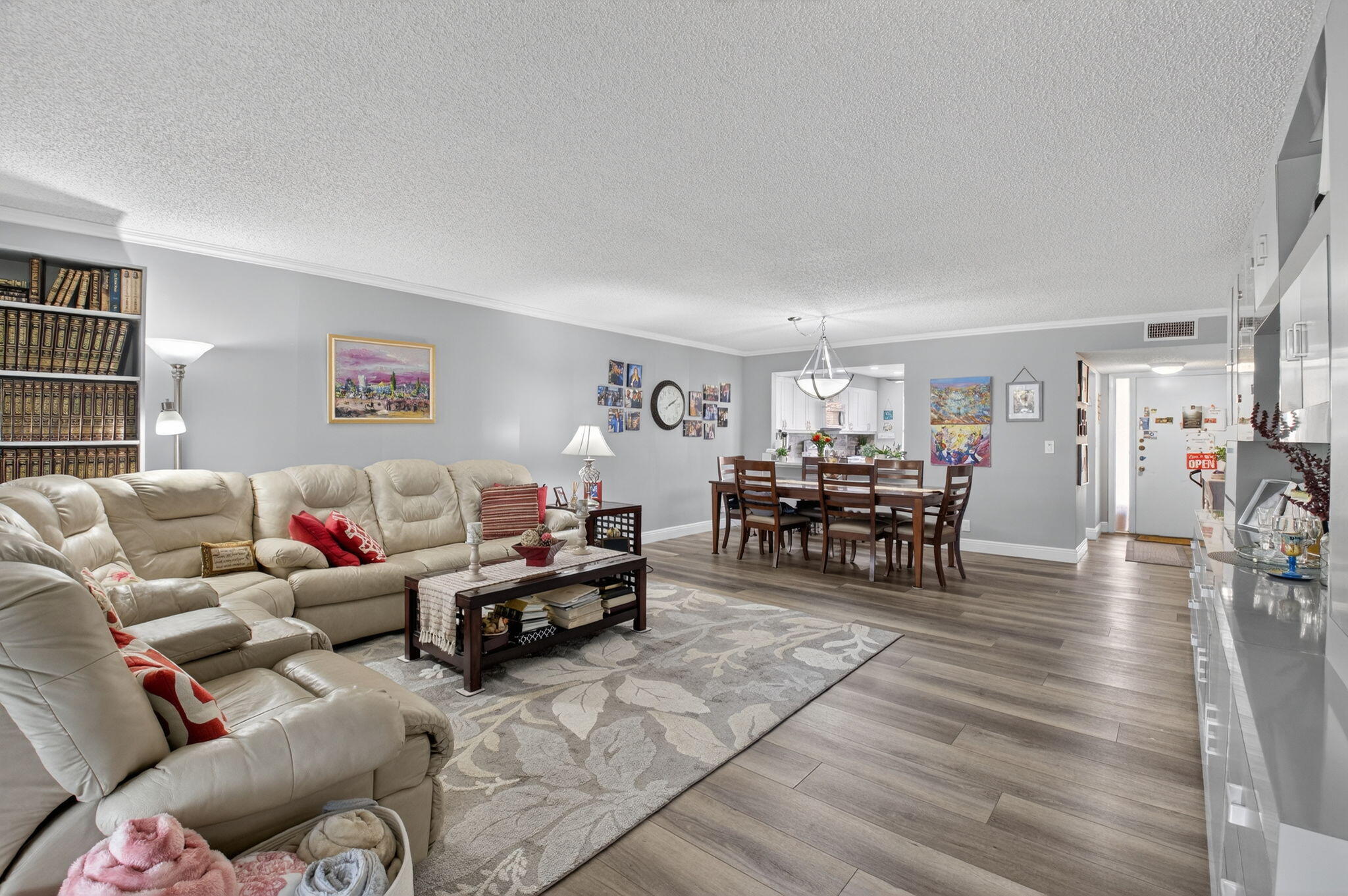 Indian Spring - Green Lakes - Residential