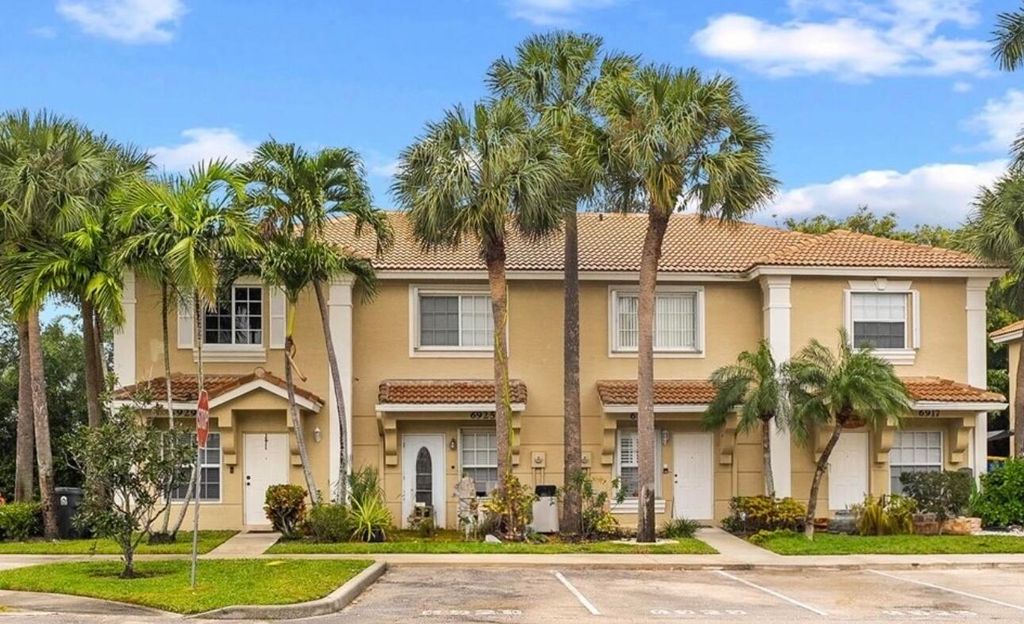 Photo of 6925 Crooked Fence Drive, Lake Worth, FL 33467 (MLS # R10950328)