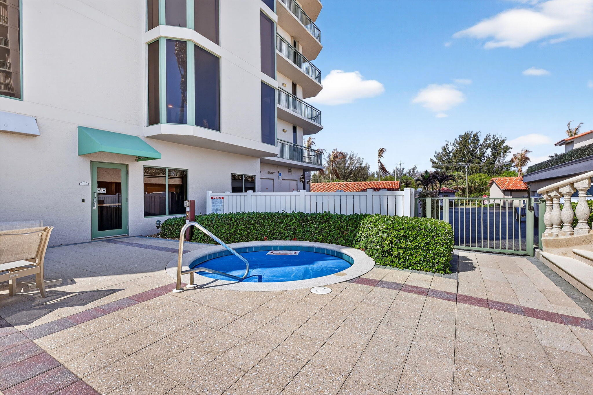 ALTAMIRA AT N HUTCHINSON ISLAND, A CONDOMINIUM - Residential