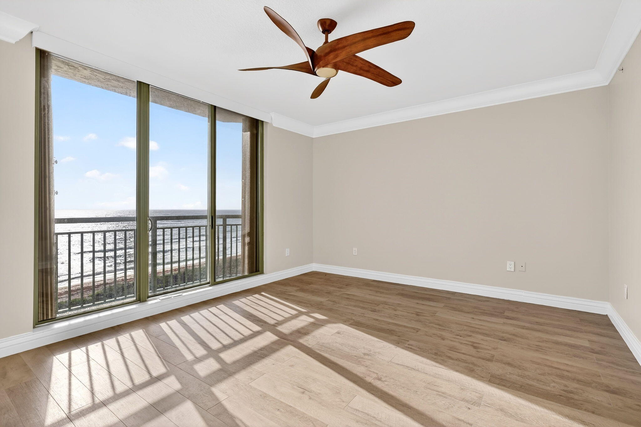 ALTAMIRA AT N HUTCHINSON ISLAND, A CONDOMINIUM - Residential