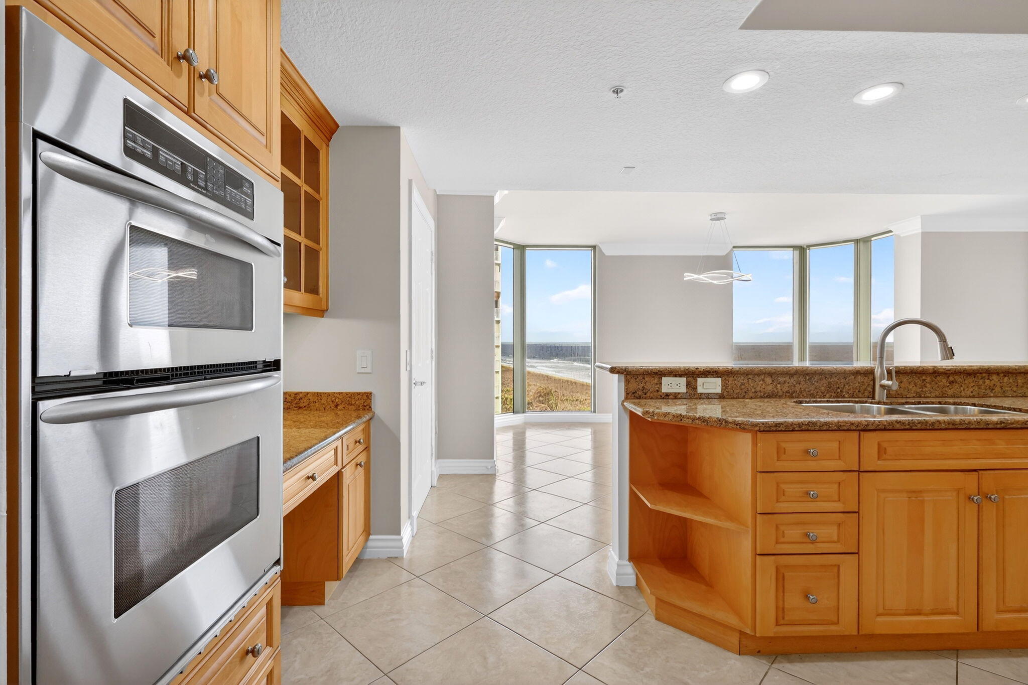 ALTAMIRA AT N HUTCHINSON ISLAND, A CONDOMINIUM - Residential