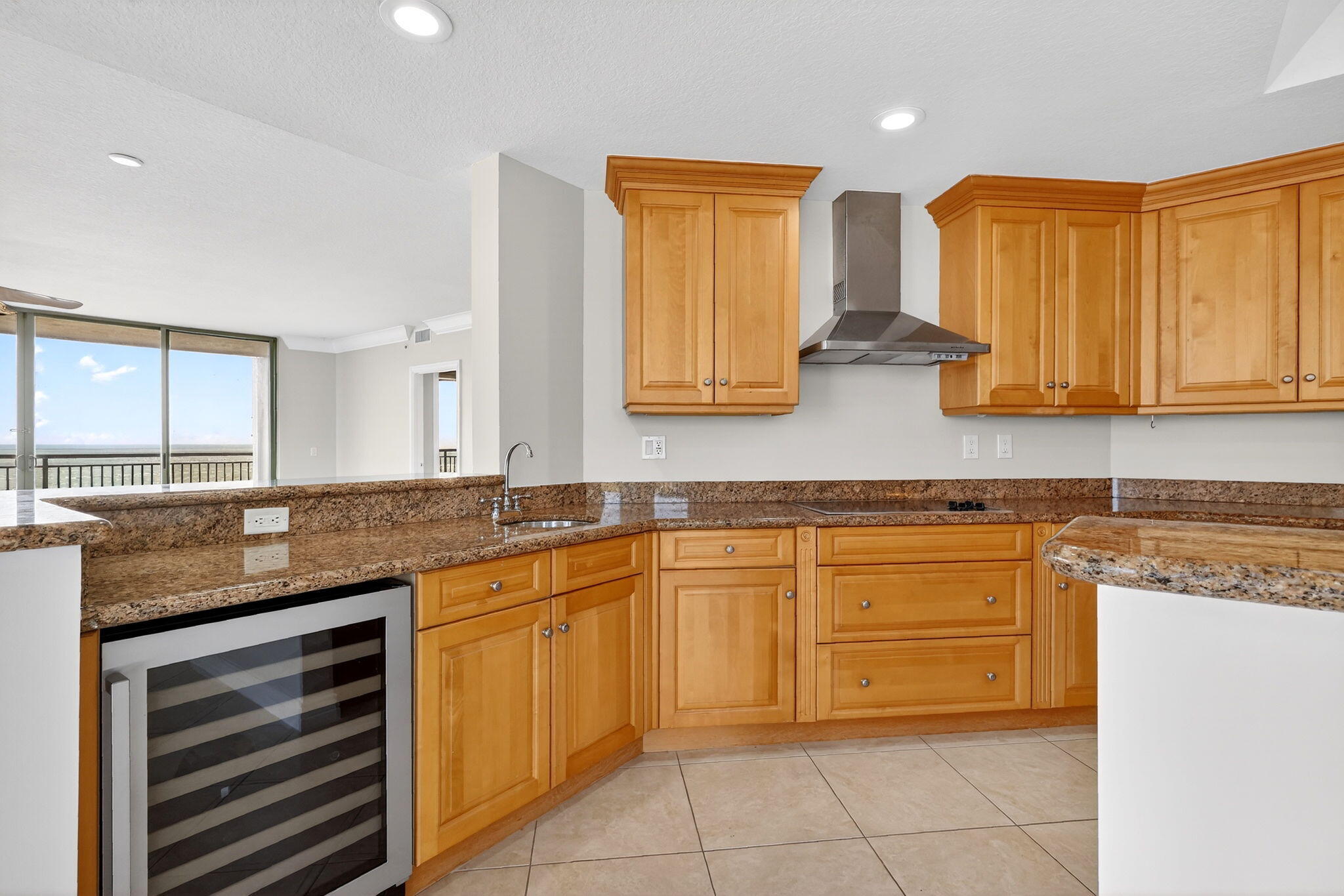 ALTAMIRA AT N HUTCHINSON ISLAND, A CONDOMINIUM - Residential