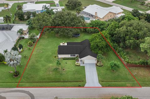 A home in Port St Lucie