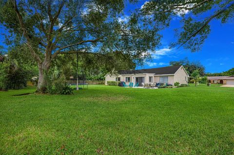 A home in Port St Lucie