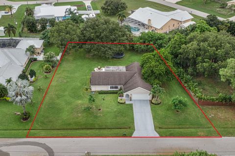 A home in Port St Lucie