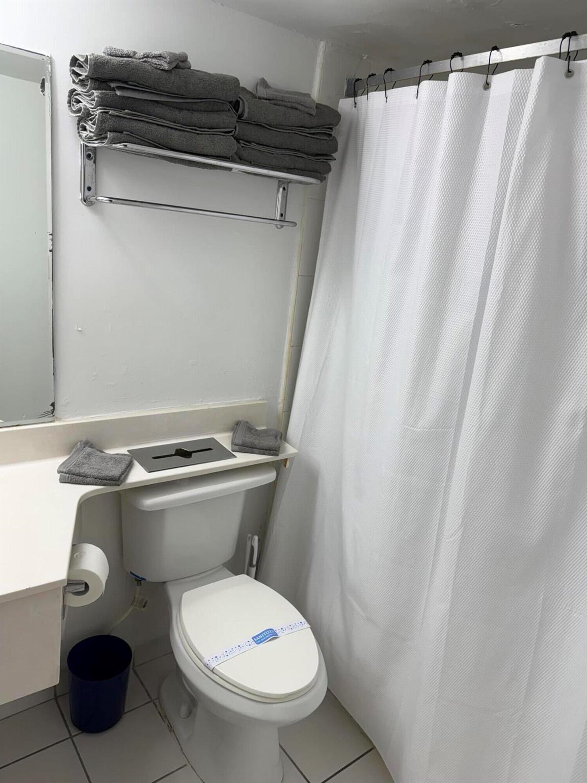 THE AVENTURA BEACH CLUB C - Residential