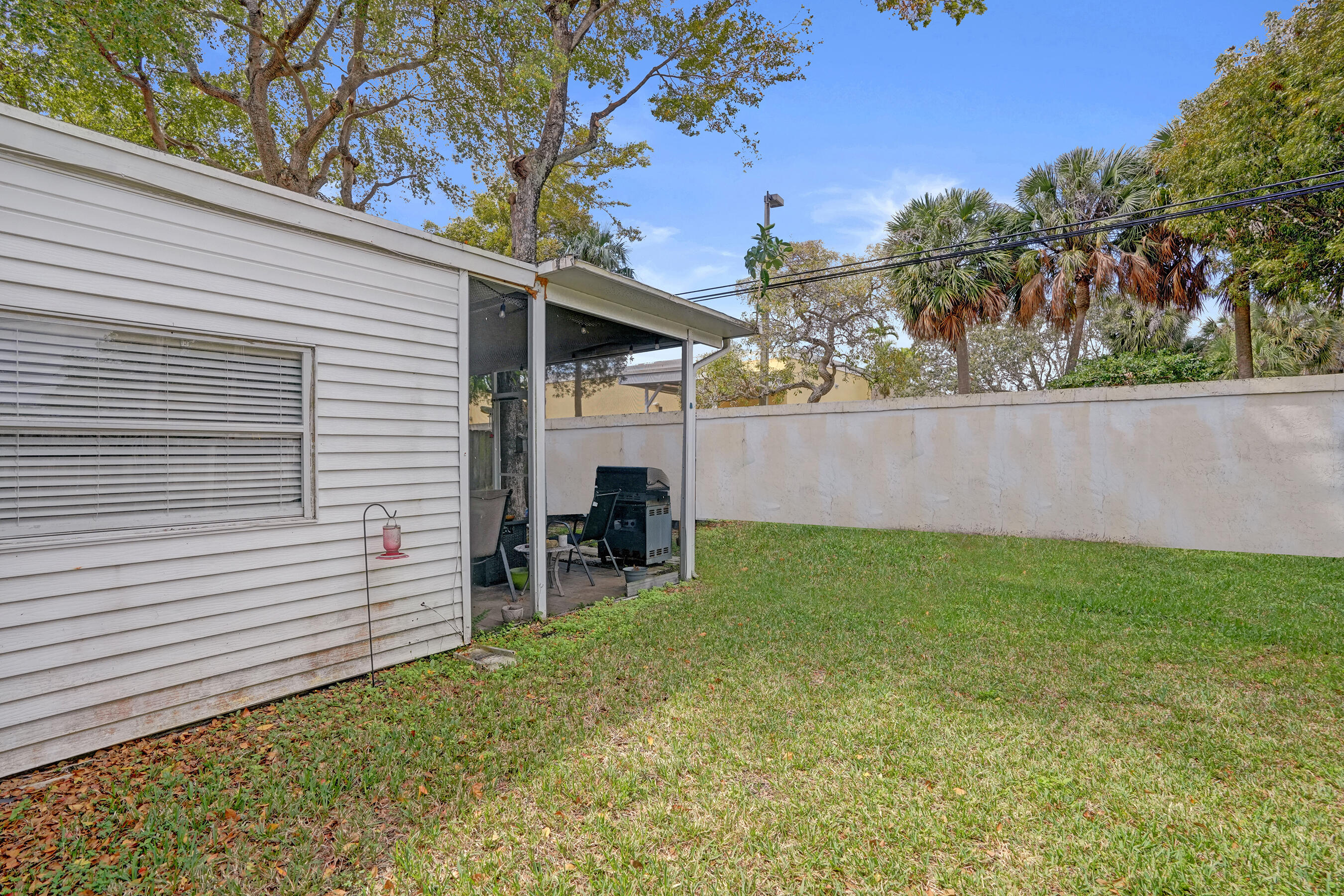 Hillsboro Isles 29-4 B - Residential Income