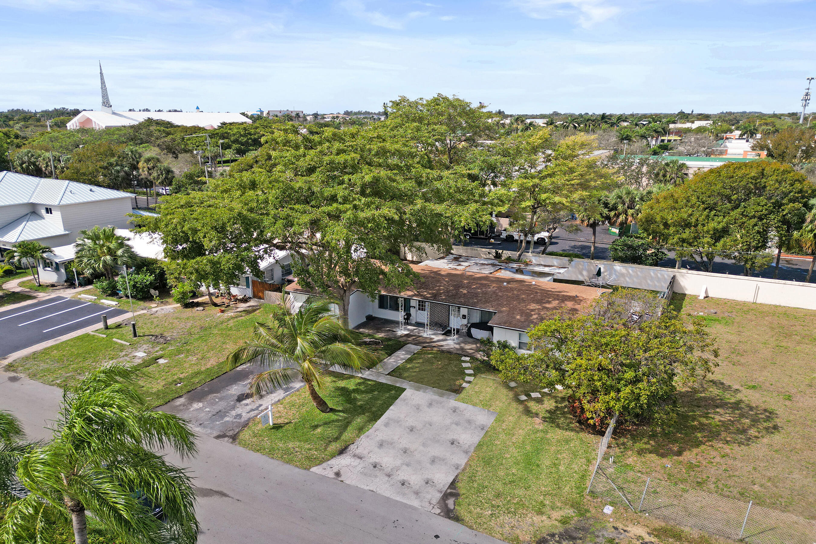 Hillsboro Isles 29-4 B - Residential Income