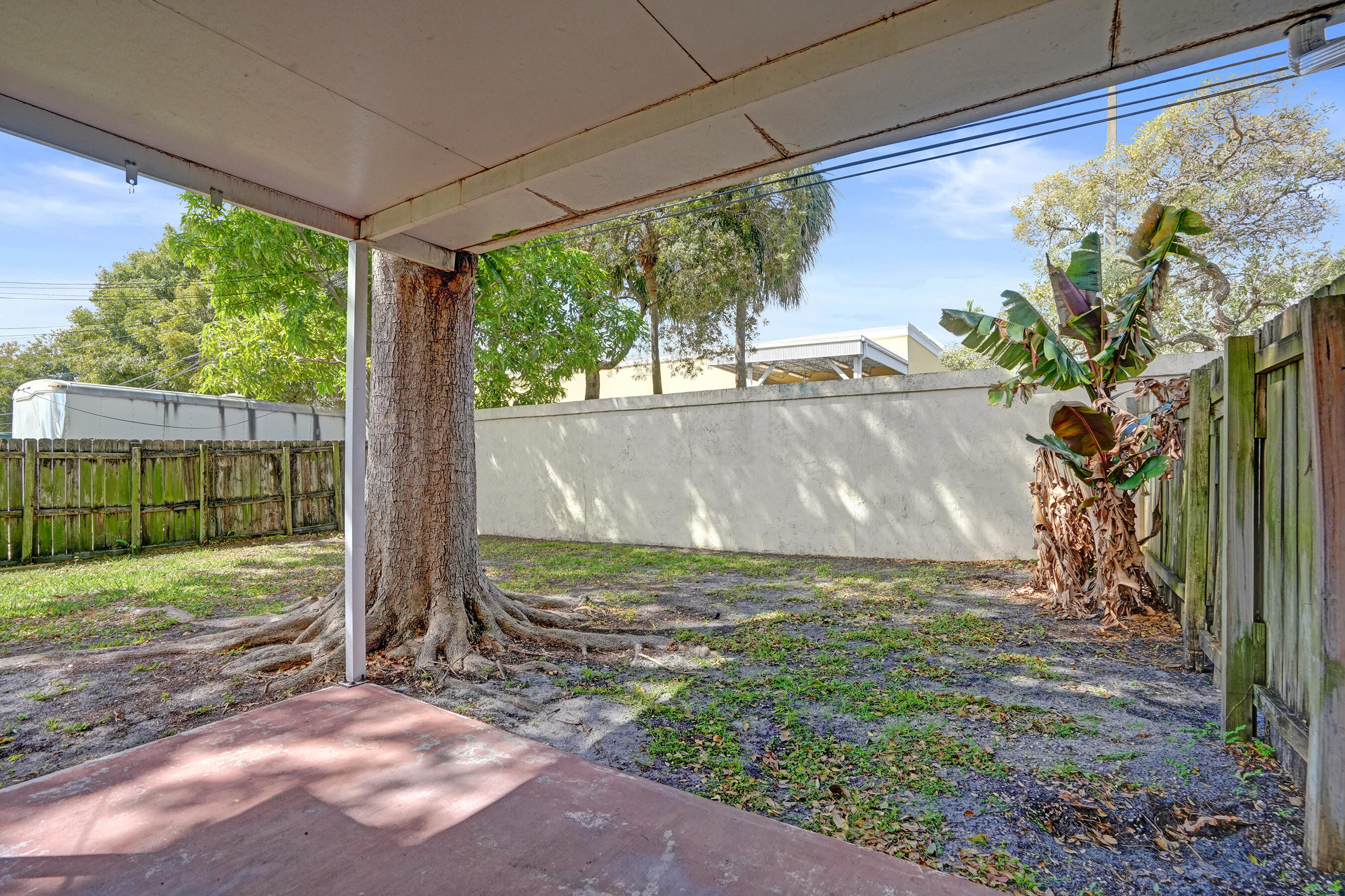 Hillsboro Isles 29-4 B - Residential Income