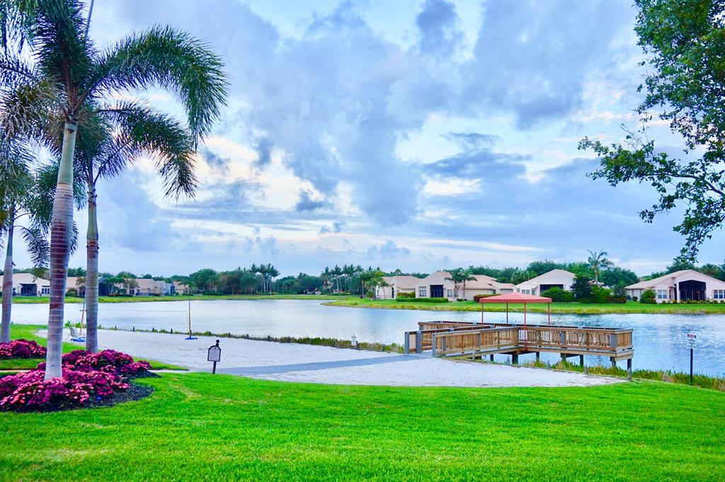 VALENCIA FALLS 2 - Residential