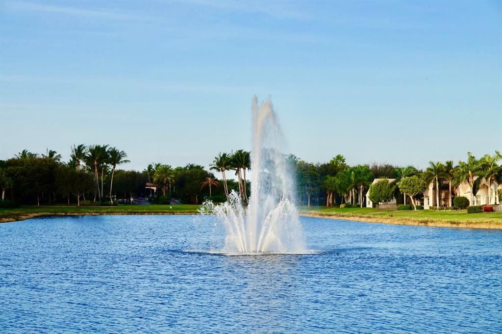 VALENCIA FALLS 2 - Residential