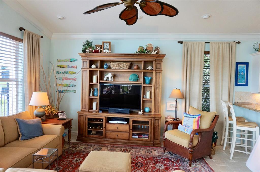 VALENCIA FALLS 2 - Residential