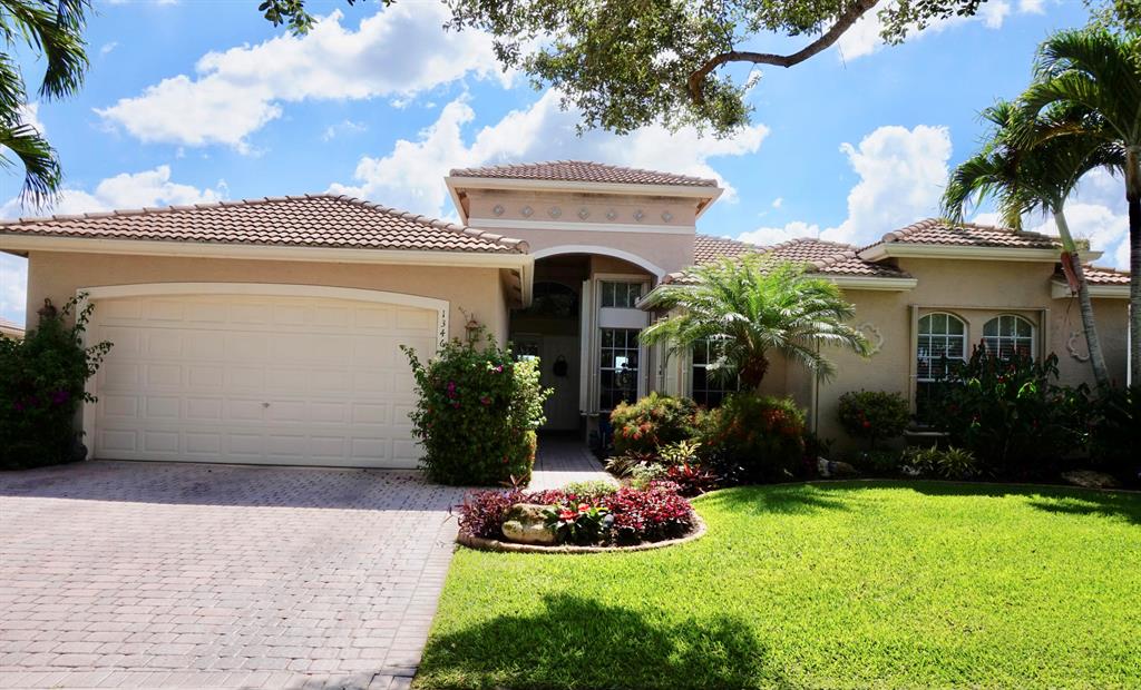 VALENCIA FALLS 2 - Residential