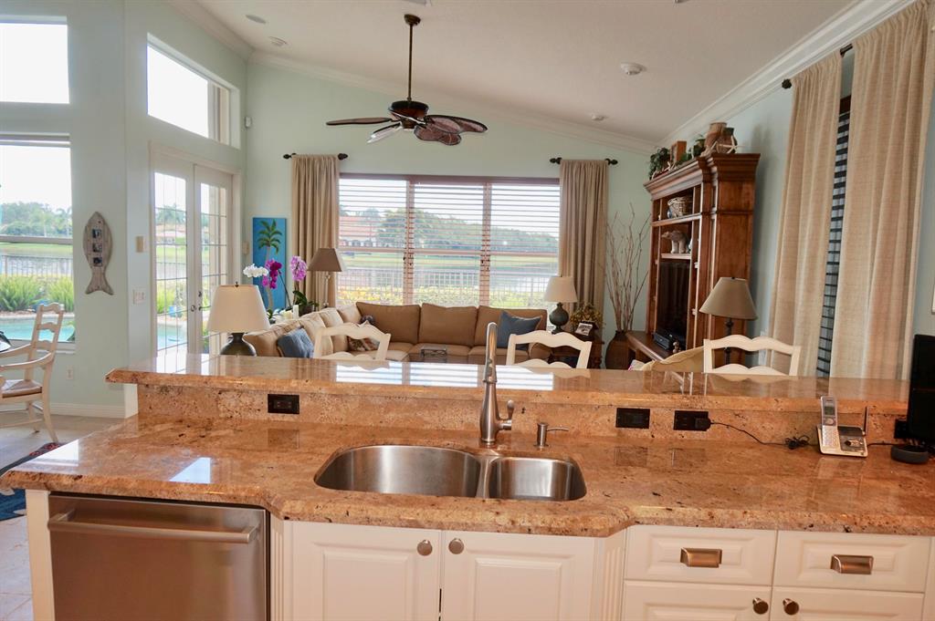 VALENCIA FALLS 2 - Residential