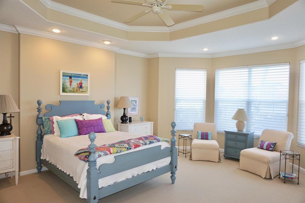 VALENCIA FALLS 2 - Residential