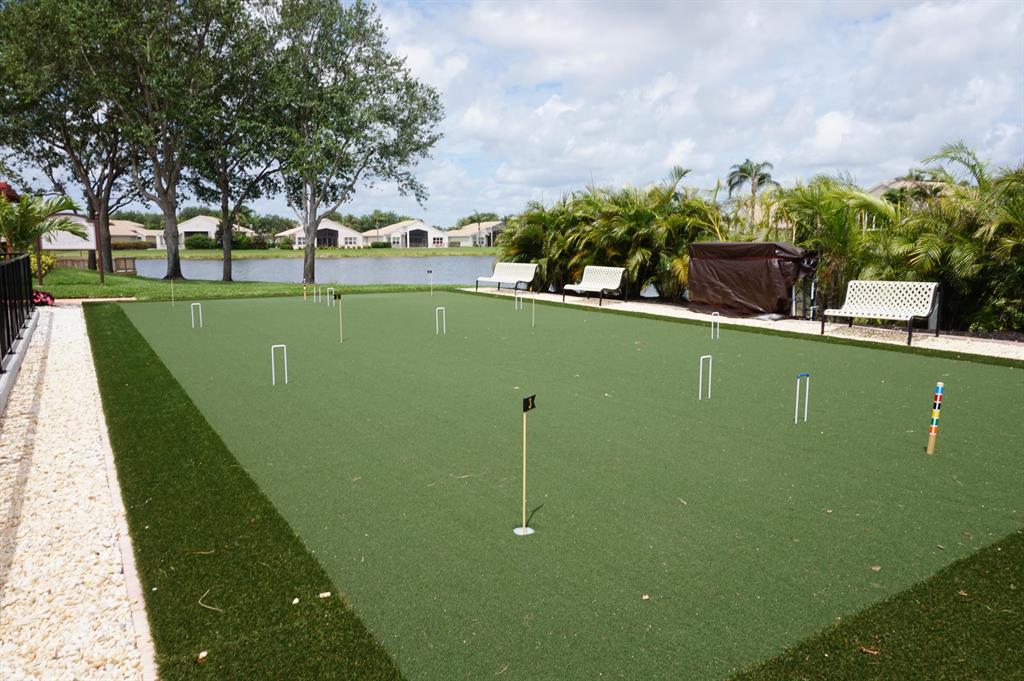 VALENCIA FALLS 2 - Residential