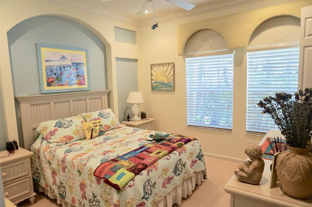 VALENCIA FALLS 2 - Residential