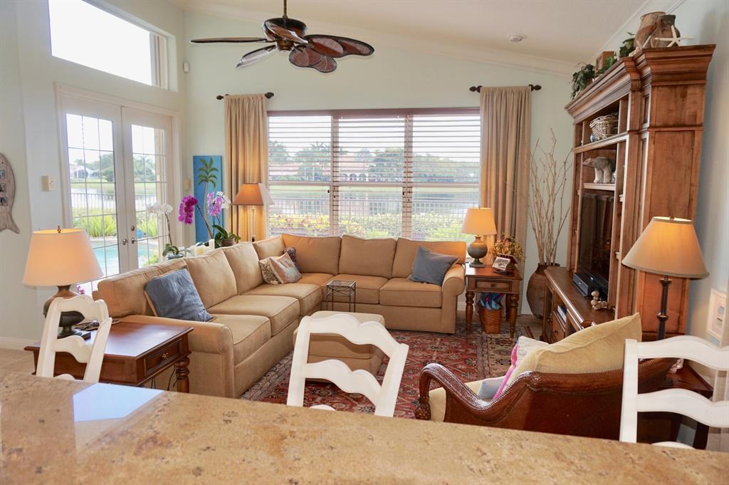 VALENCIA FALLS 2 - Residential