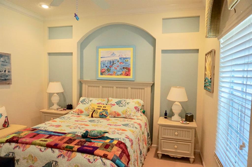 VALENCIA FALLS 2 - Residential