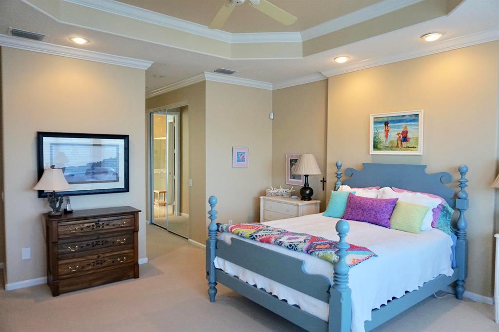 VALENCIA FALLS 2 - Residential