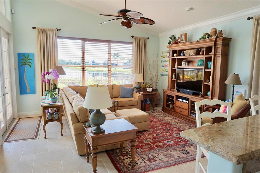 VALENCIA FALLS 2 - Residential