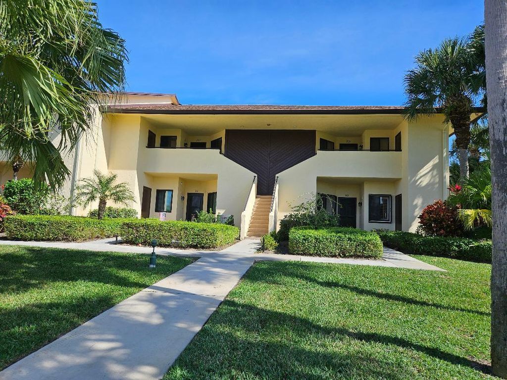 Photo of 6901 SE Constitution Boulevard #202, Hobe Sound, FL 33455 (MLS # R10951354)