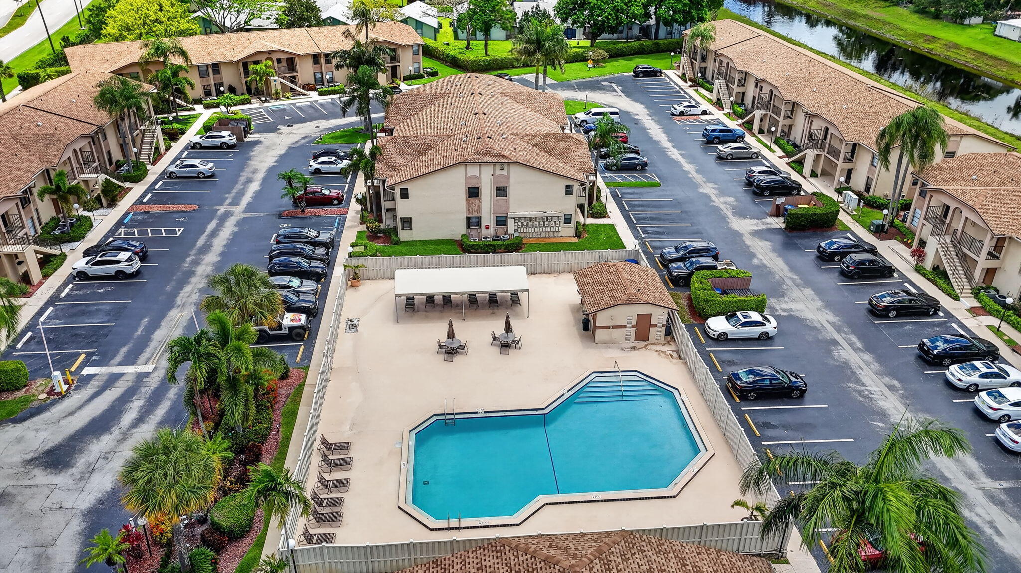 BOCA COVE CONDO - Residential