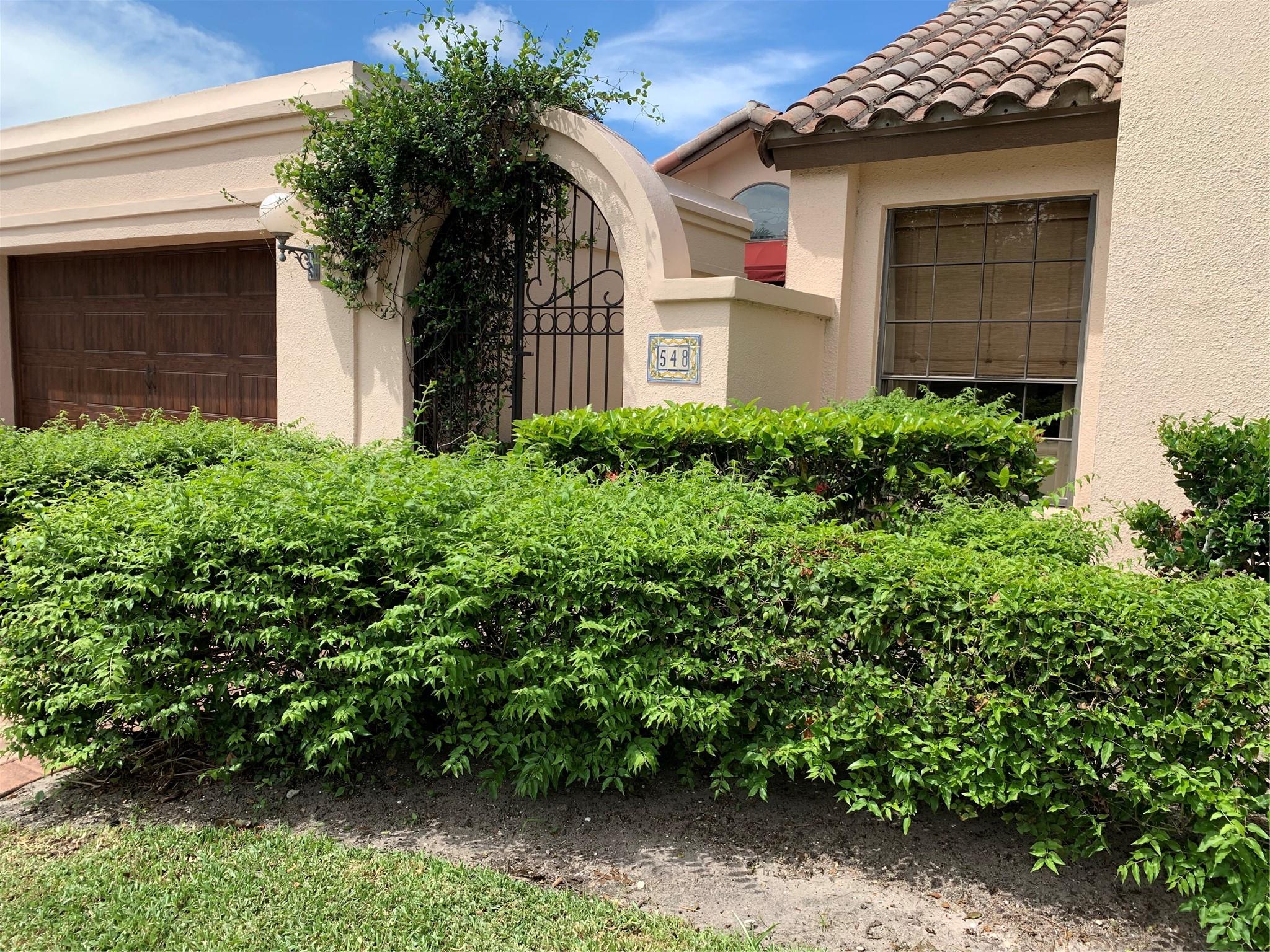 548 N Deer Creek Via Genova