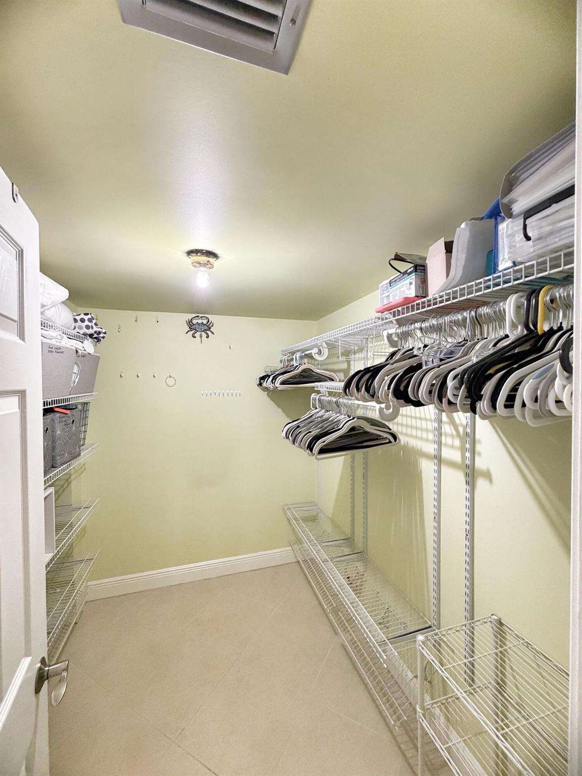 FAIRWINDS COVE CONDO - Residential Lease