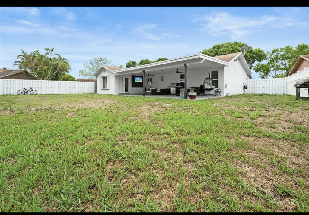 2510 NW 110th Terrace, Sunrise FL 33322