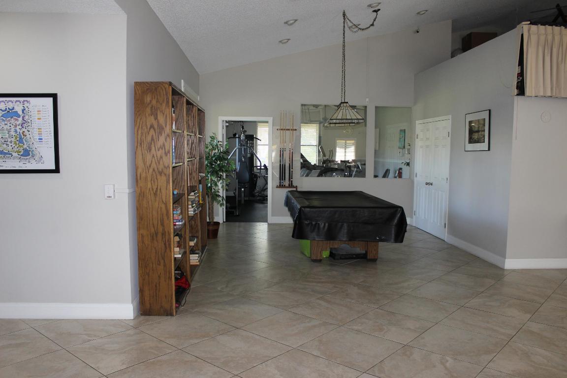 LUCERNE PARK CONDOS 1, 1A, 2 THRU 15 AND 23 THRU 2 - Residential