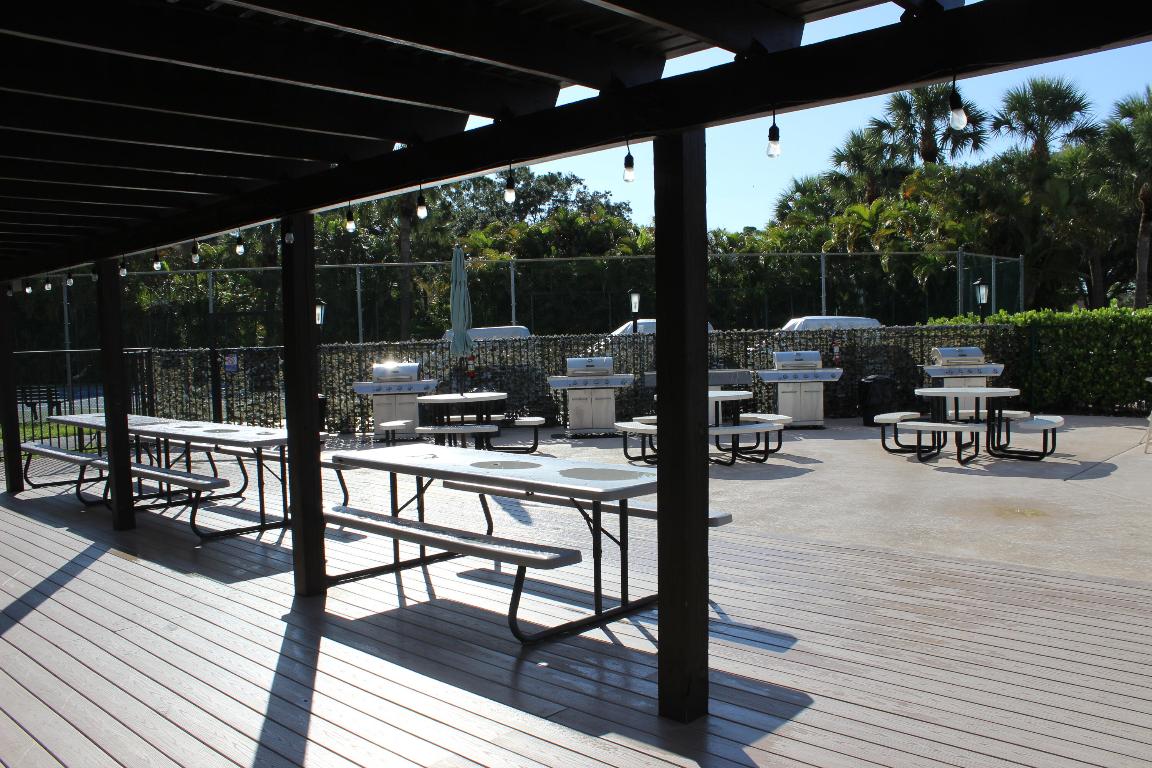 LUCERNE PARK CONDOS 1, 1A, 2 THRU 15 AND 23 THRU 2 - Residential