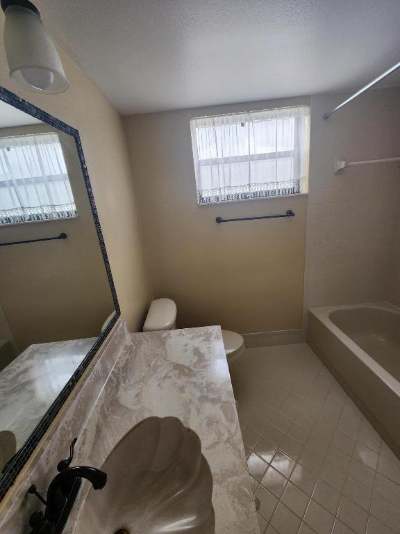 LUCERNE PARK CONDOS 1, 1A, 2 THRU 15 AND 23 THRU 2 - Residential