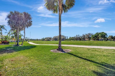 A home in Lake Worth