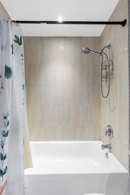 TOWNHOMES OF ORIOLE - Residential