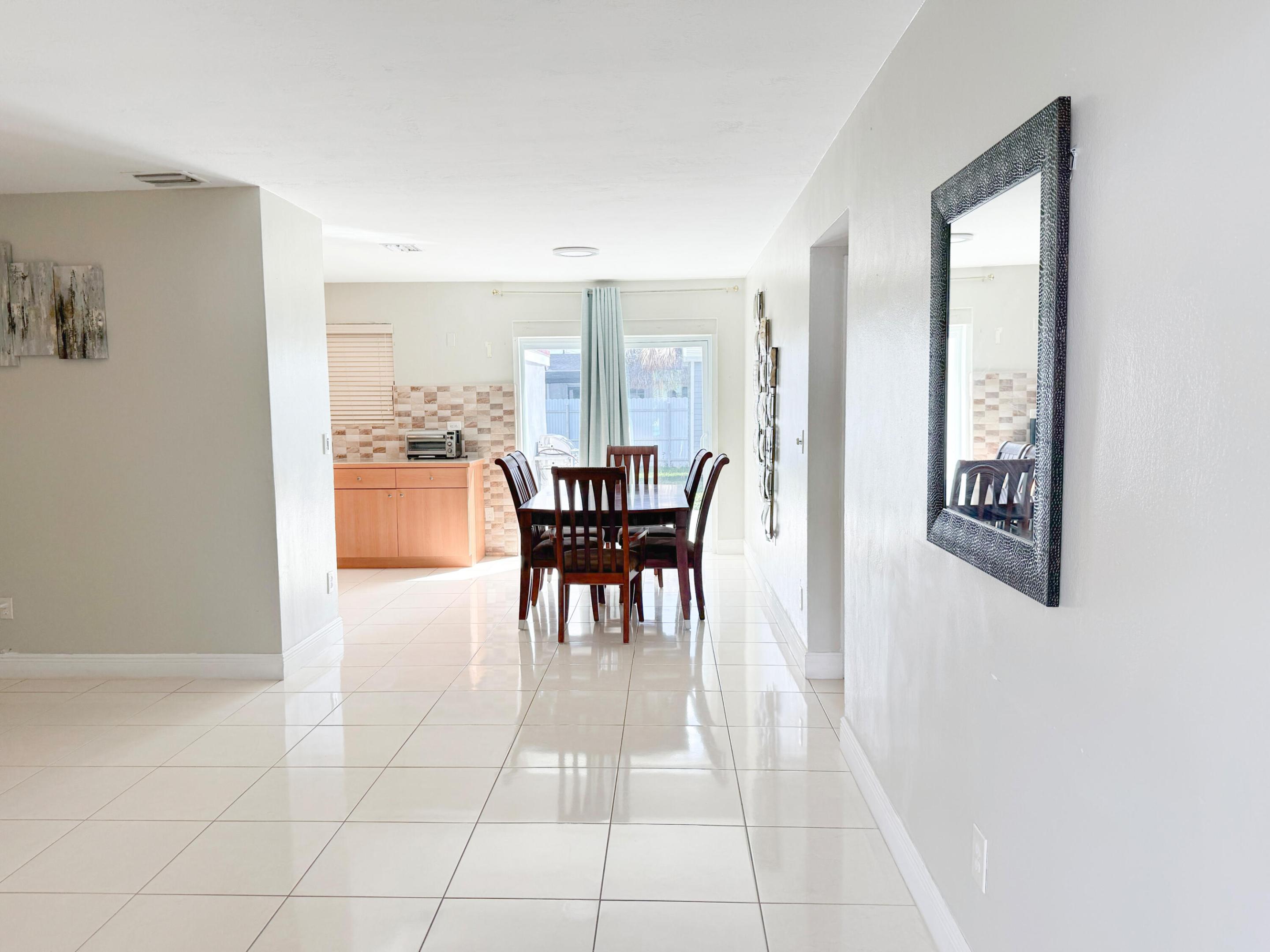 SIERRA MIRADA - Residential Lease