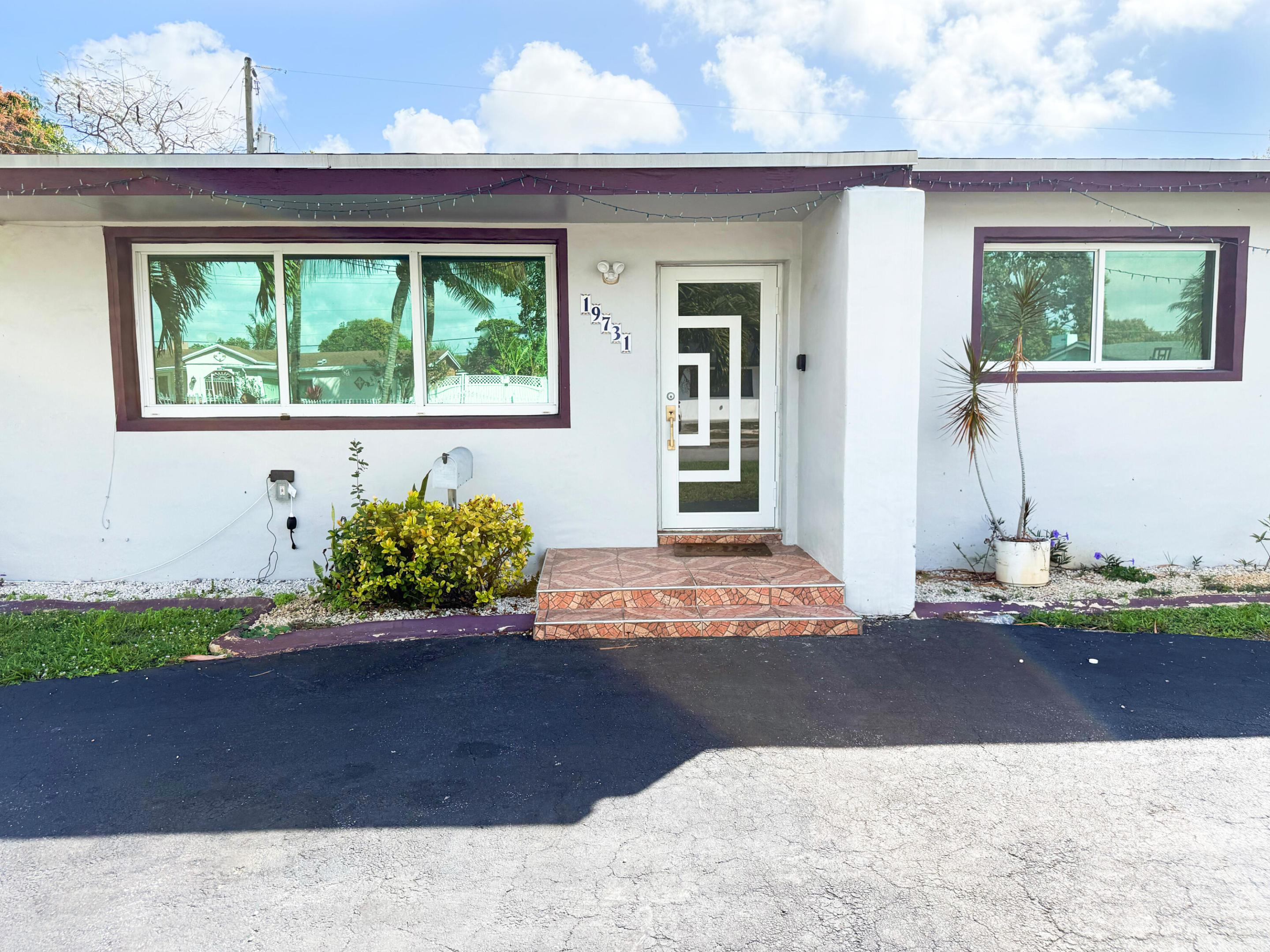 SIERRA MIRADA - Residential Lease