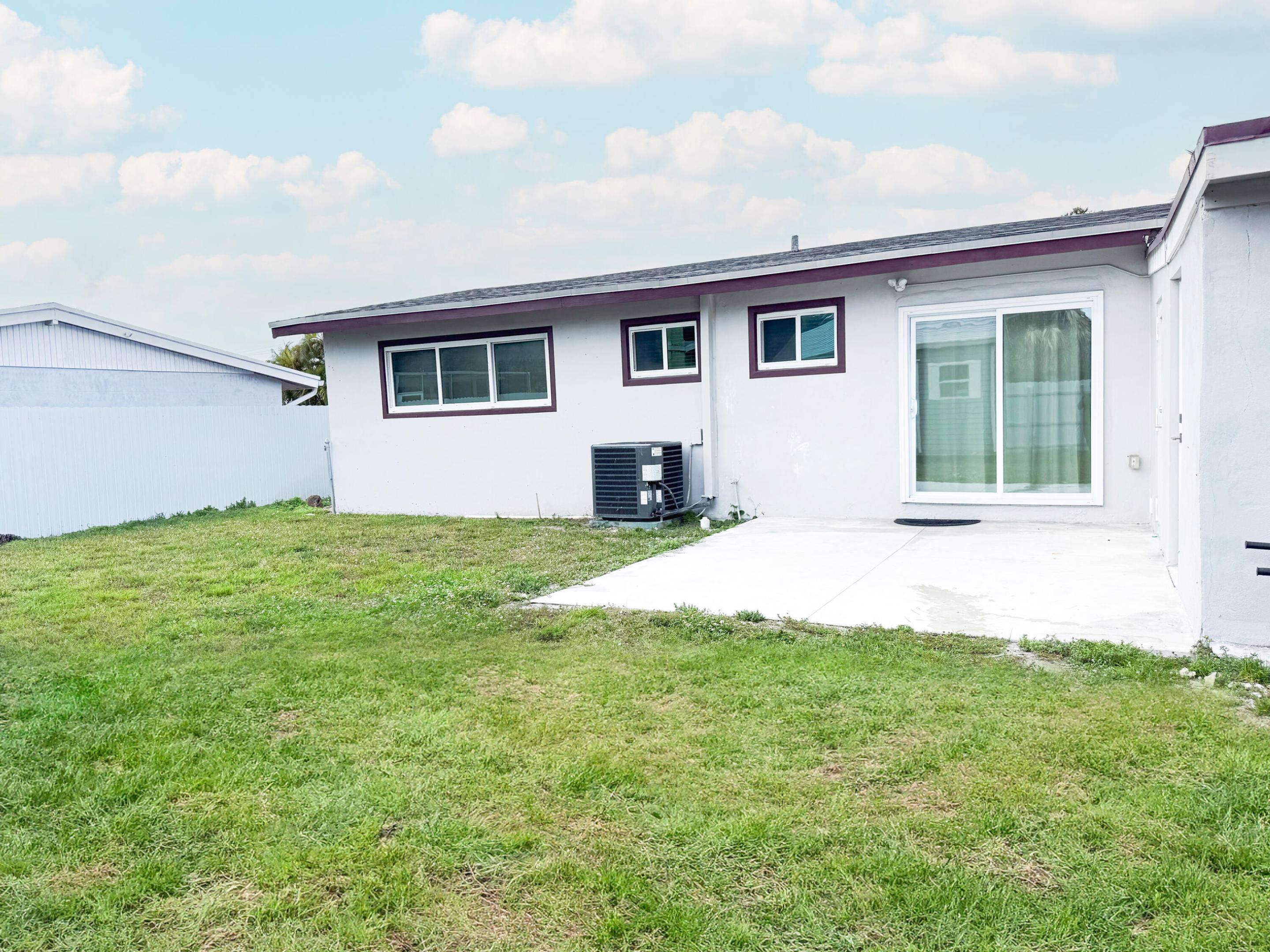 SIERRA MIRADA - Residential Lease