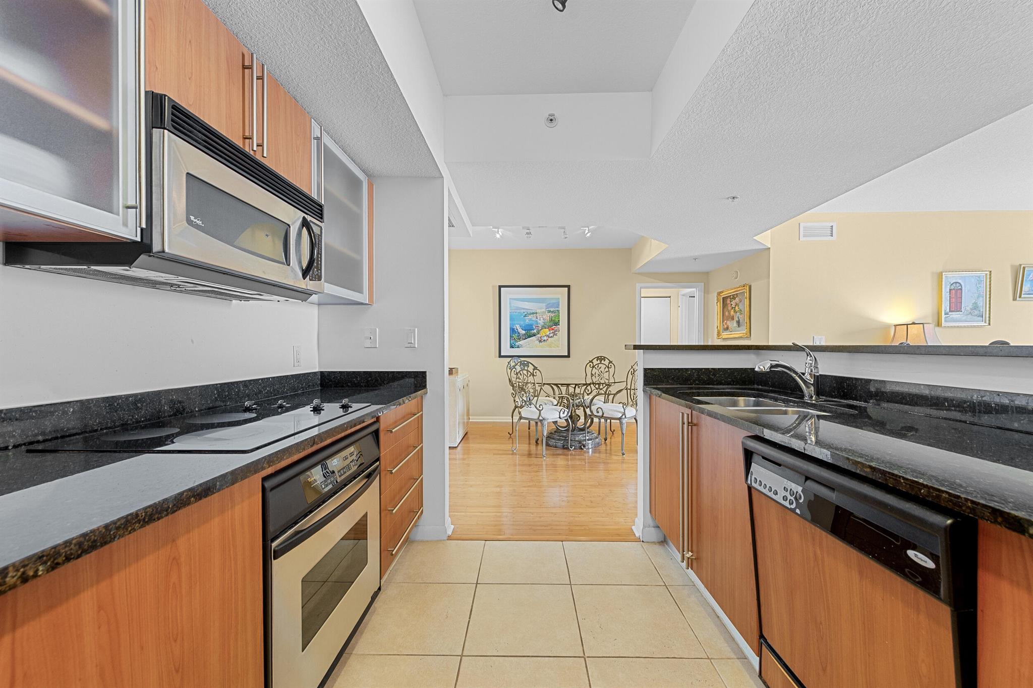 SLADE CONDO - Residential Lease