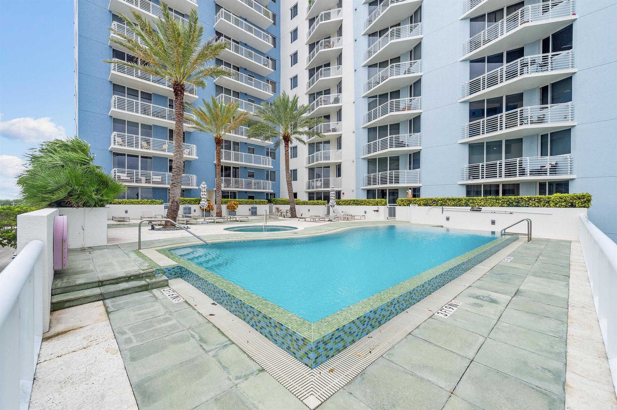 SLADE CONDO - Residential Lease