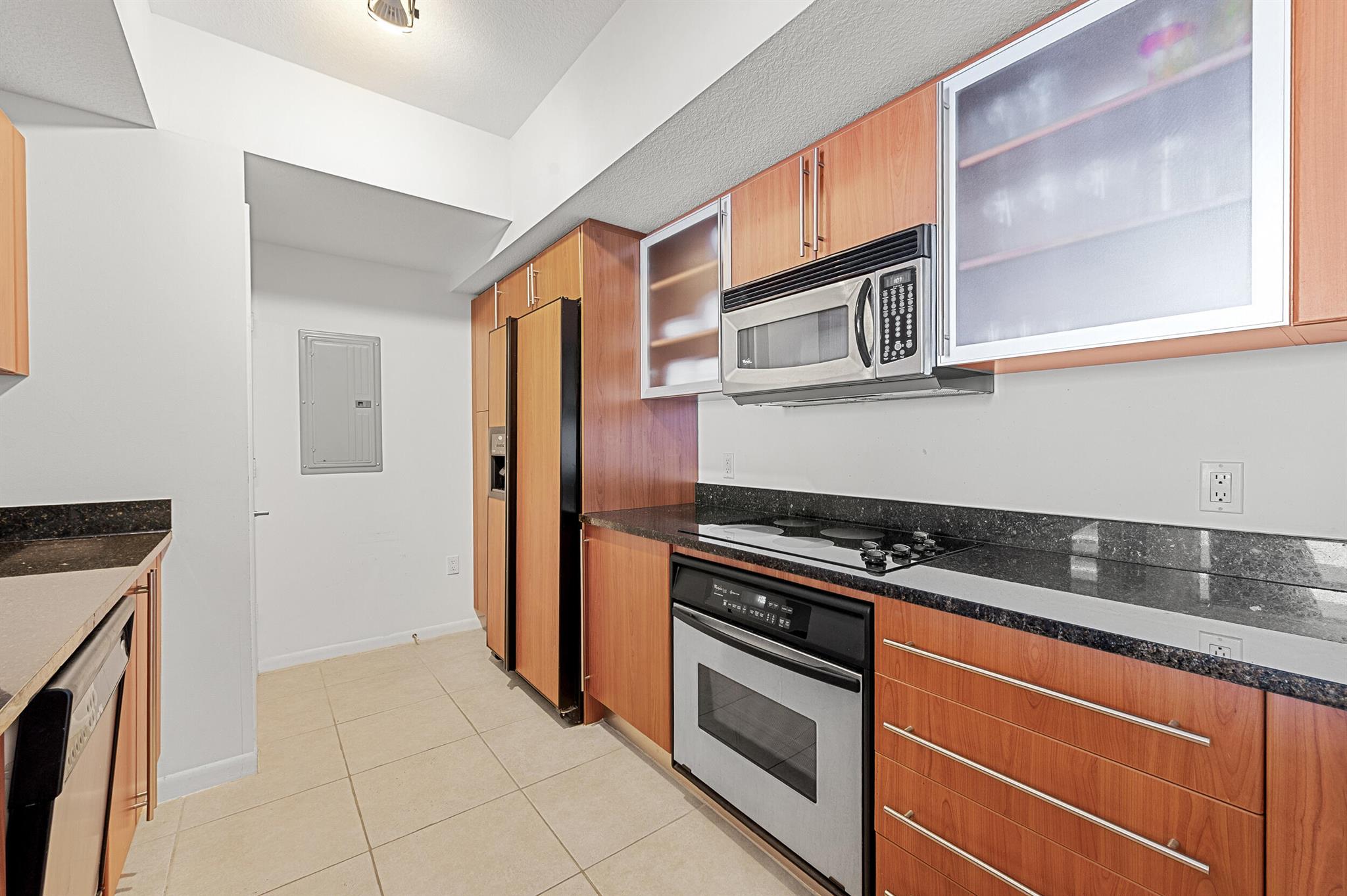 SLADE CONDO - Residential Lease