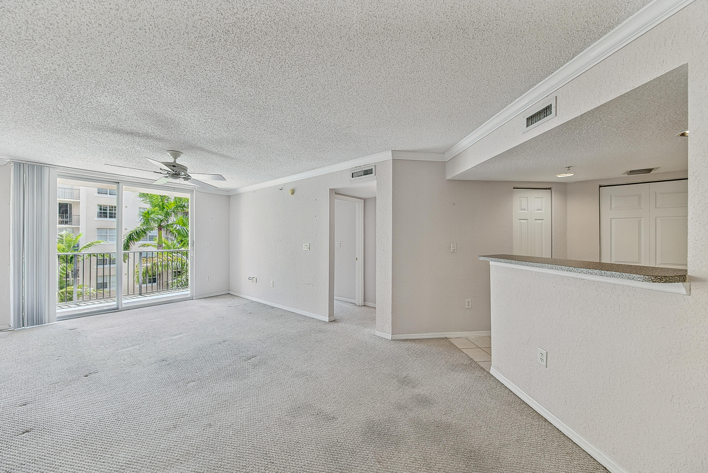 1801 N FLAGLER Drive 631